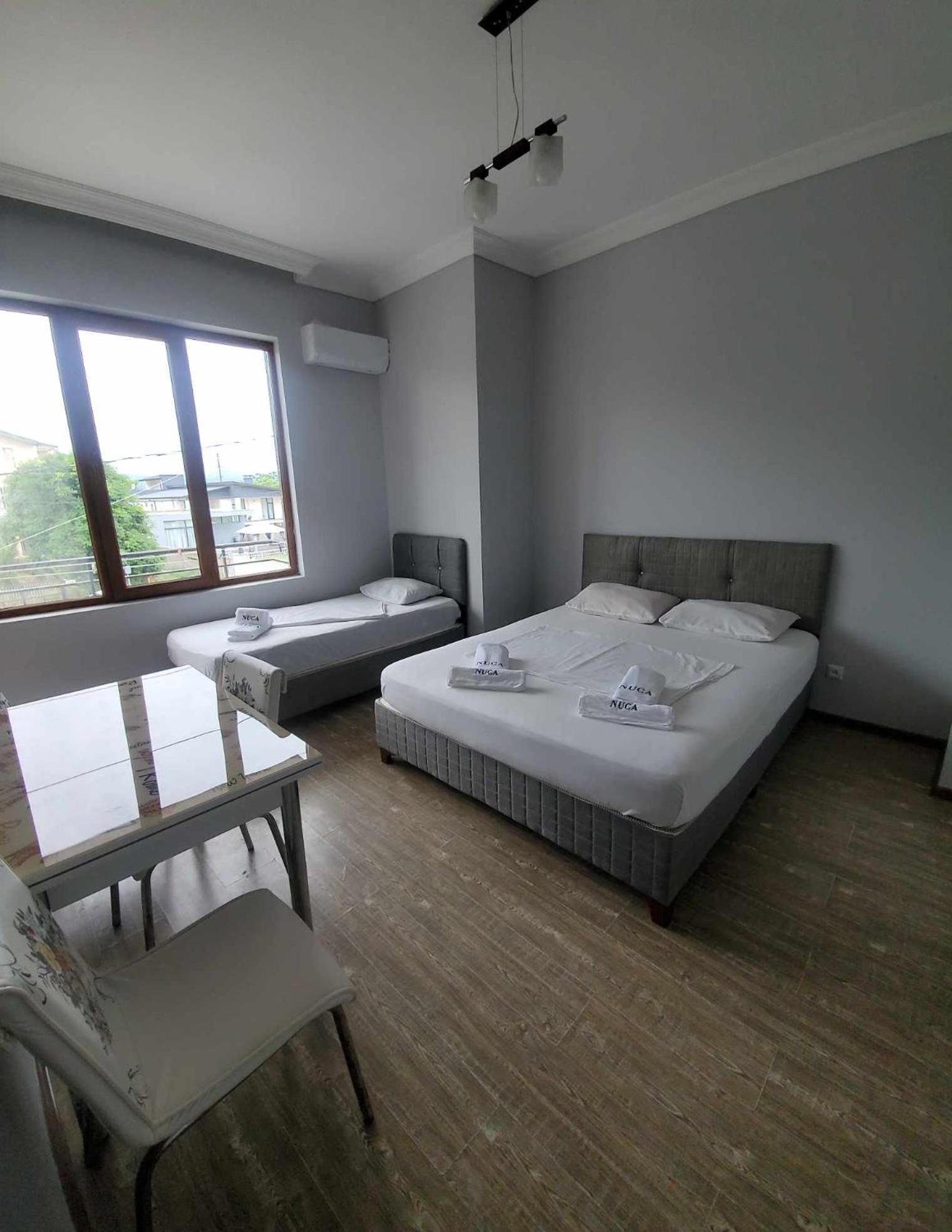 Elite Hotel 코불레티 외부 사진