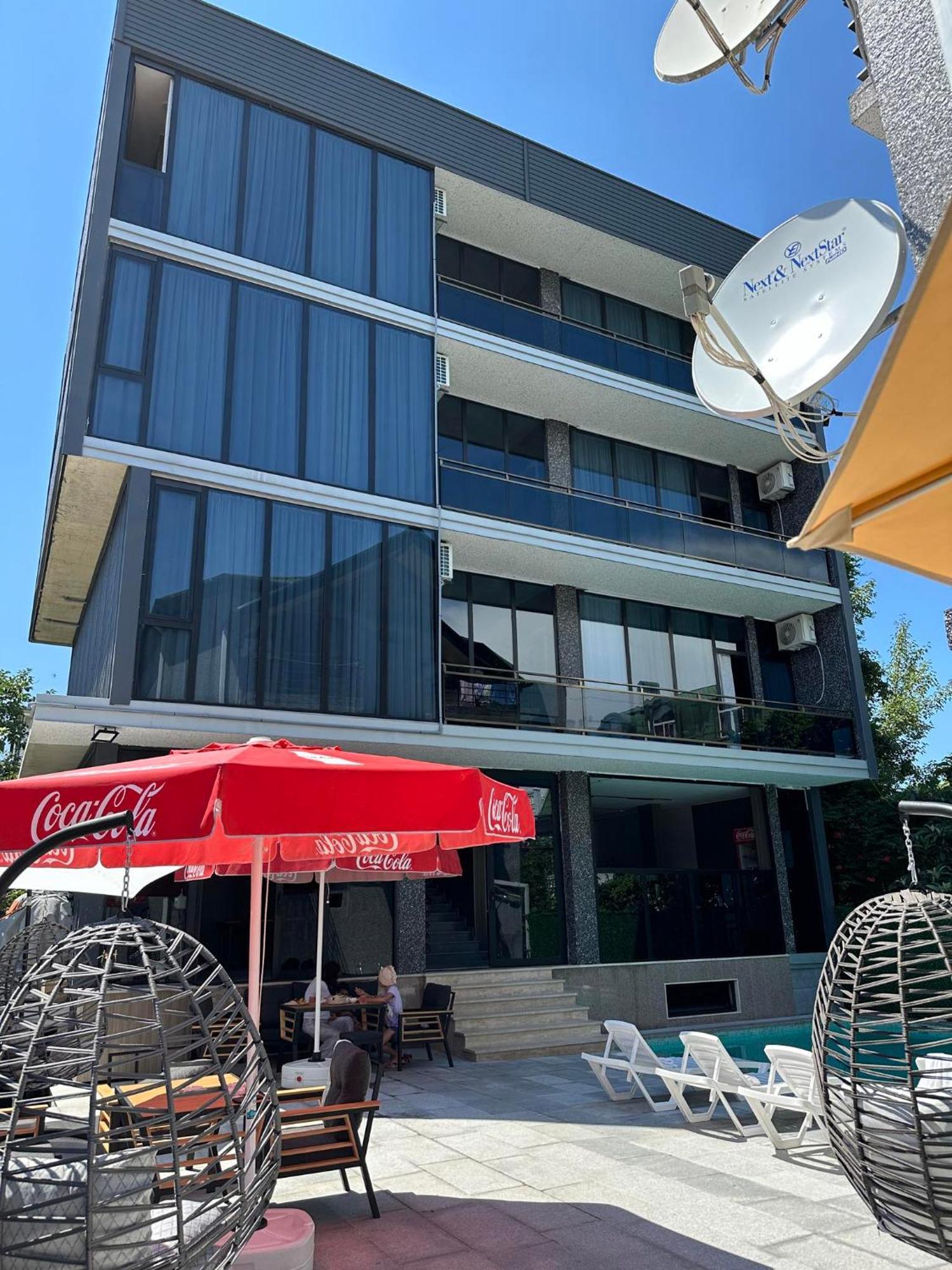 Elite Hotel 코불레티 외부 사진
